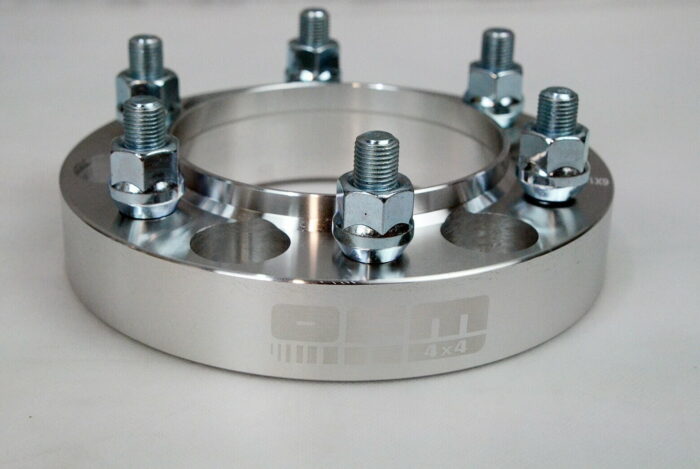 Wheel Spacer 30mm 6x139.7 M12x1.25 CB110 with Centring Ring - Nissan Patrol - Image 3