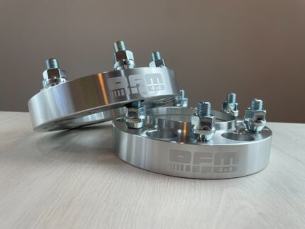 30 mm 6×139,7 106,1 – 3