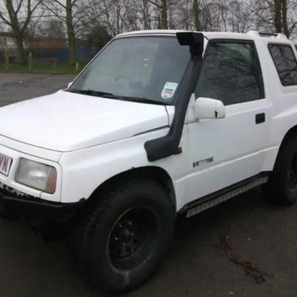 Snorkel for Suzuki Vitara 1.6 Left Side (1988-1999) Snorkel for Suzuki Vitara 1.6 Left Side (1988-1999) - LLDPE Raised Air Intake - Image 1