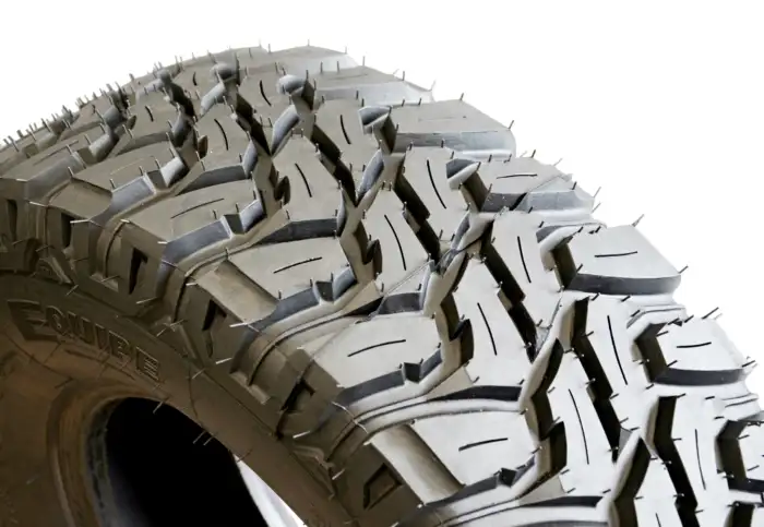 215/65 R16 EQUIPE Viper Anvelopa Off-Road Resapata - imagine 2